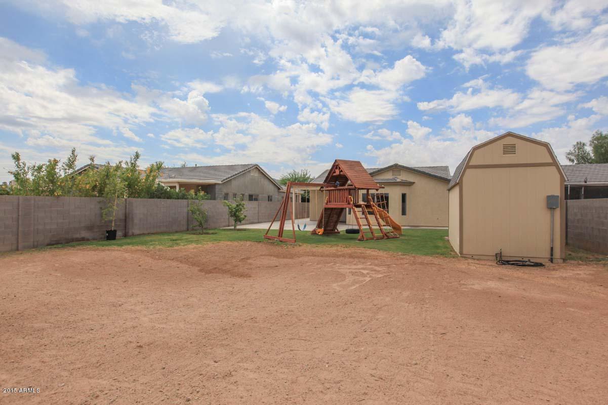 724 East Carson Road Phoenix, AZ 85042 - Photo 32 of 35 Backyard3