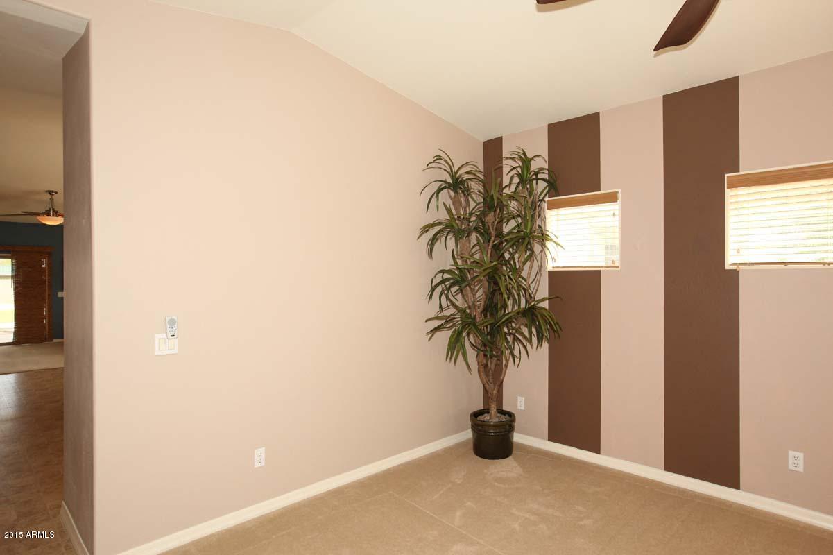 724 East Carson Road Phoenix, AZ 85042 - Photo 7 of 35 Dining Room