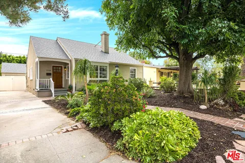 $1,099,000 | 5728 Columbus Avenue, Sherman Oaks, CA 91411