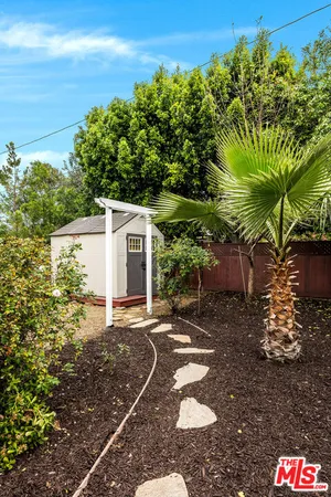 $1,090,000 | 5728 Columbus Avenue, Sherman Oaks, CA 91411