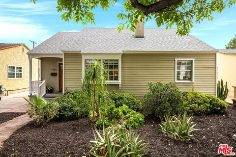 $1,099,000 | 5728 Columbus Avenue, Sherman Oaks, CA 91411