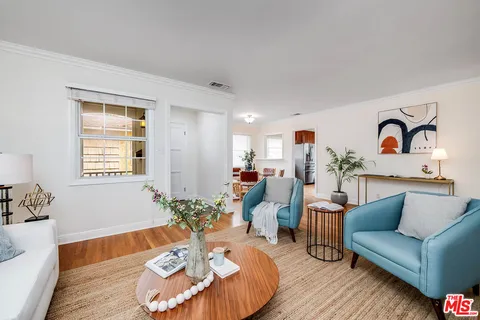 $1,099,000 | 5728 Columbus Avenue, Sherman Oaks, CA 91411