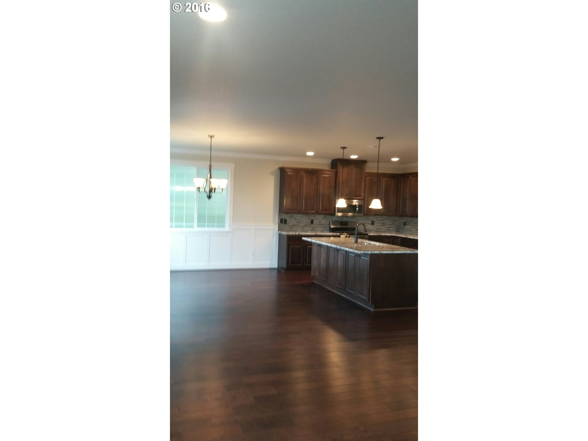 7618 Southwest Applegate Drive Beaverton, OR 97007 - Photo 19 of 29 Gallery Image 19