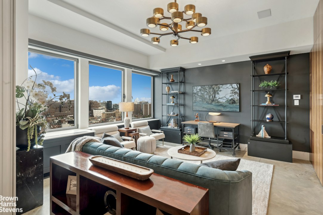 252 7th Avenue, Unit PHC Manhattan, NY 10001 - Photo 5 of 19 Gallery Image 5