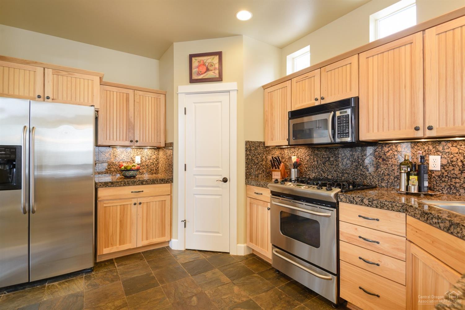 61430 Davis Lake Loop Bend, OR 97702 - Photo 9 of 25 Additional Photo