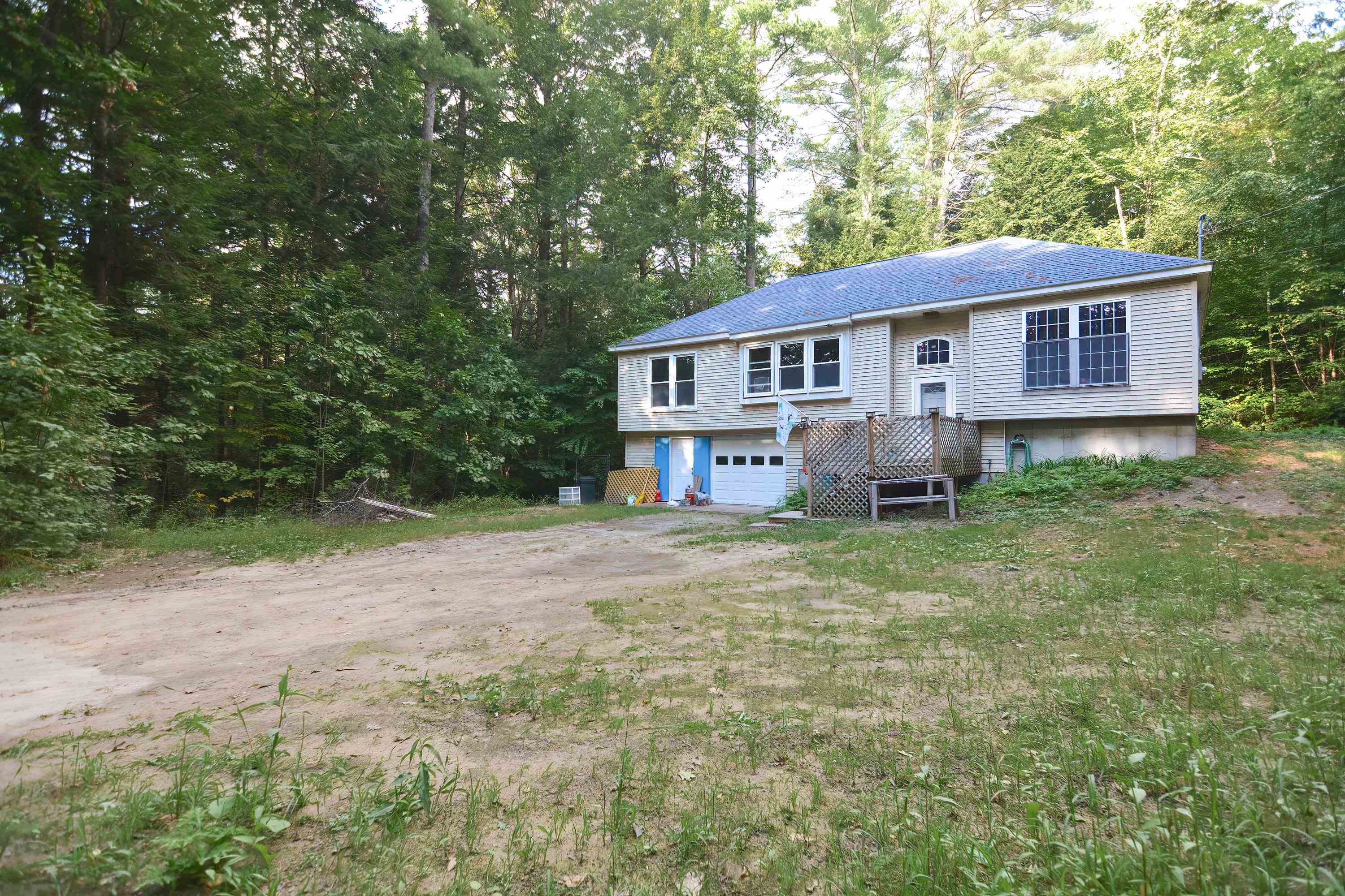 305 Bog Road Hillsborough, NH 03244 - Photo 24 of 31