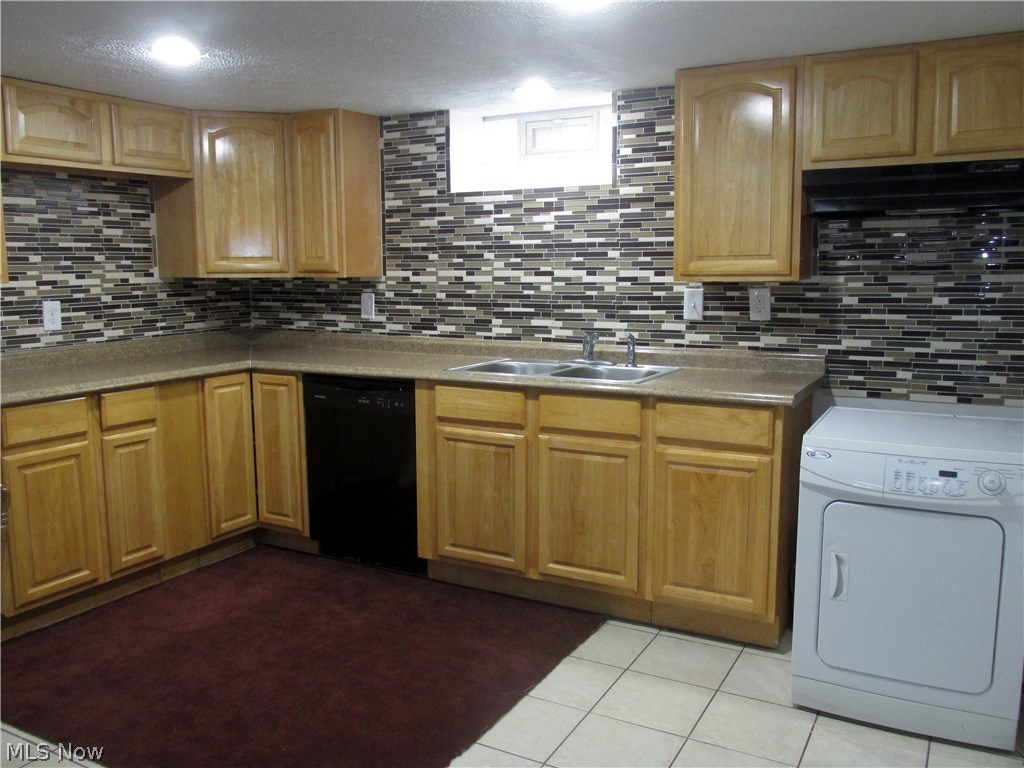 6890 Maplewood Road Parma Heights, OH 44130 - Photo 13 of 19 Gallery Image 13