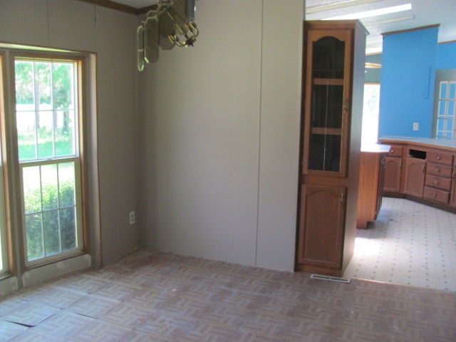 214 Highway 421 Delphi, IN 46923 - Photo 5 of 15 Gallery Image 5