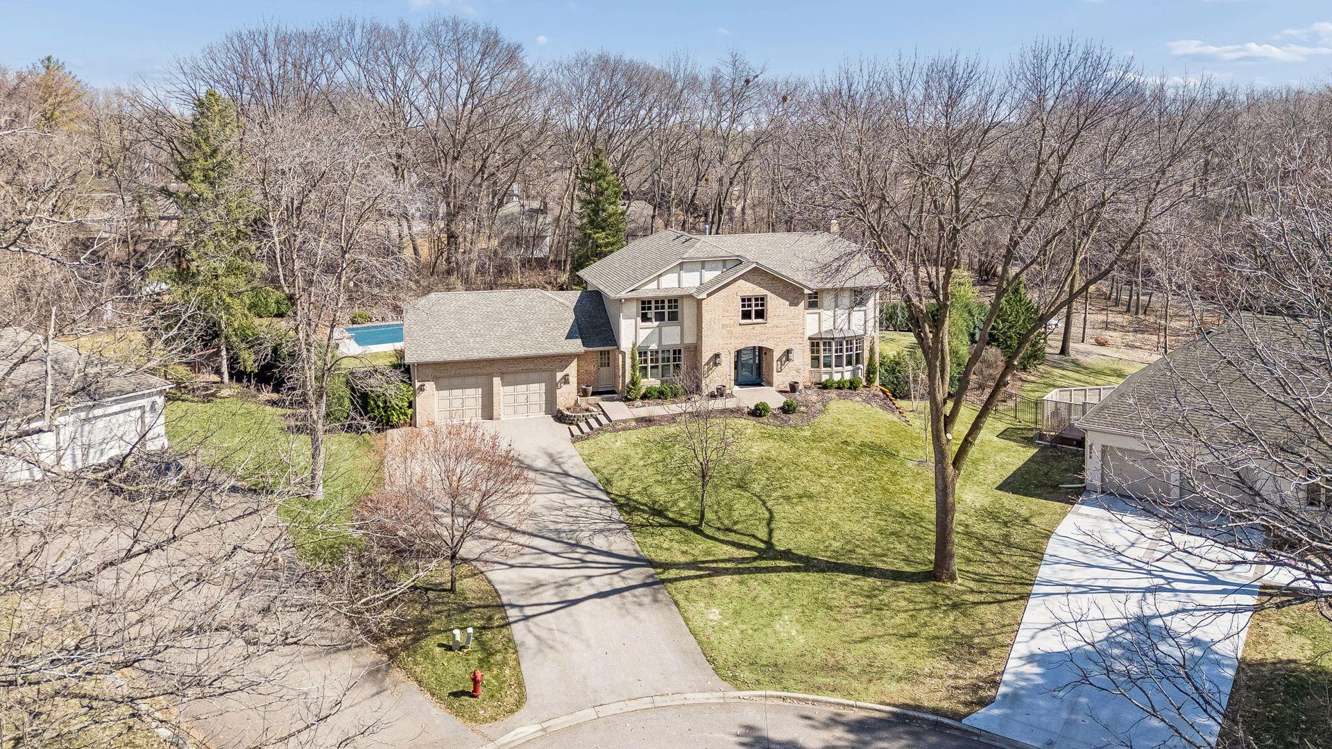 2017 Adeline Court Minnetonka, MN 55391 - Photo 2 of 69