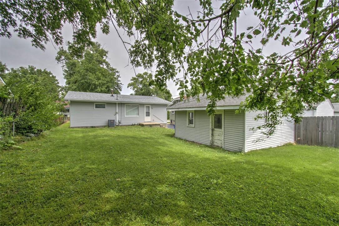 1135 East Johns Avenue Decatur, IL 62521 - Photo 20 of 23