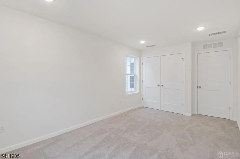 735 Station Road Dunellen, NJ 08812 - Photo 17 of 36 a view of an empty room
