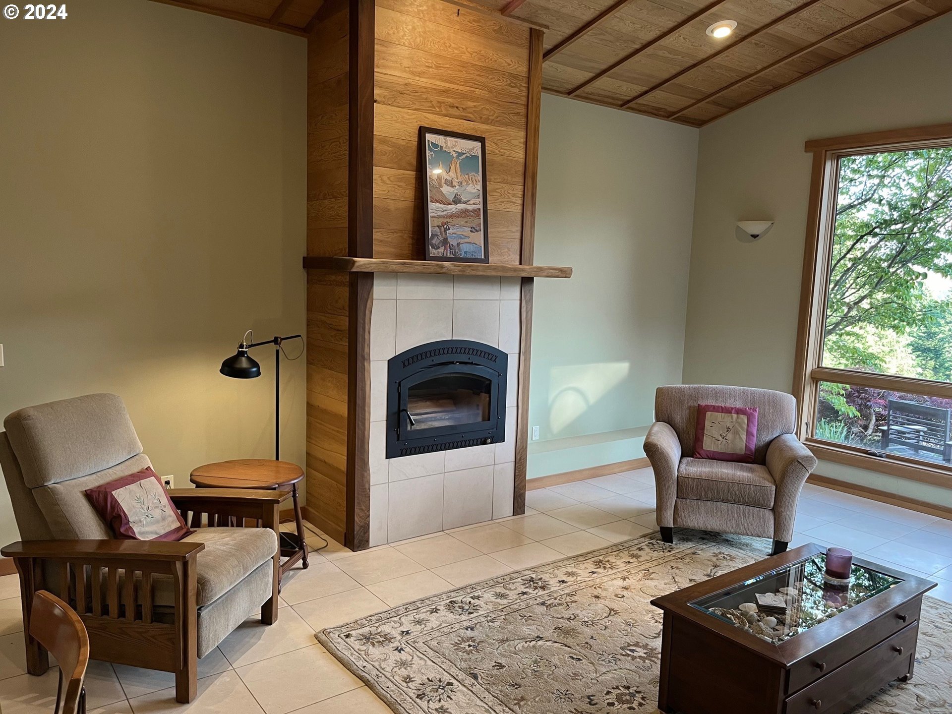 731 Upper Lakeview Rd Road White Salmon, WA 98672 - Photo 8 of 40 Gallery Image 8