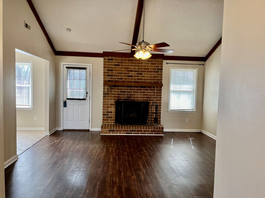 8100 Meeting House Road Dalzell, SC 29040 - Photo 5 of 29