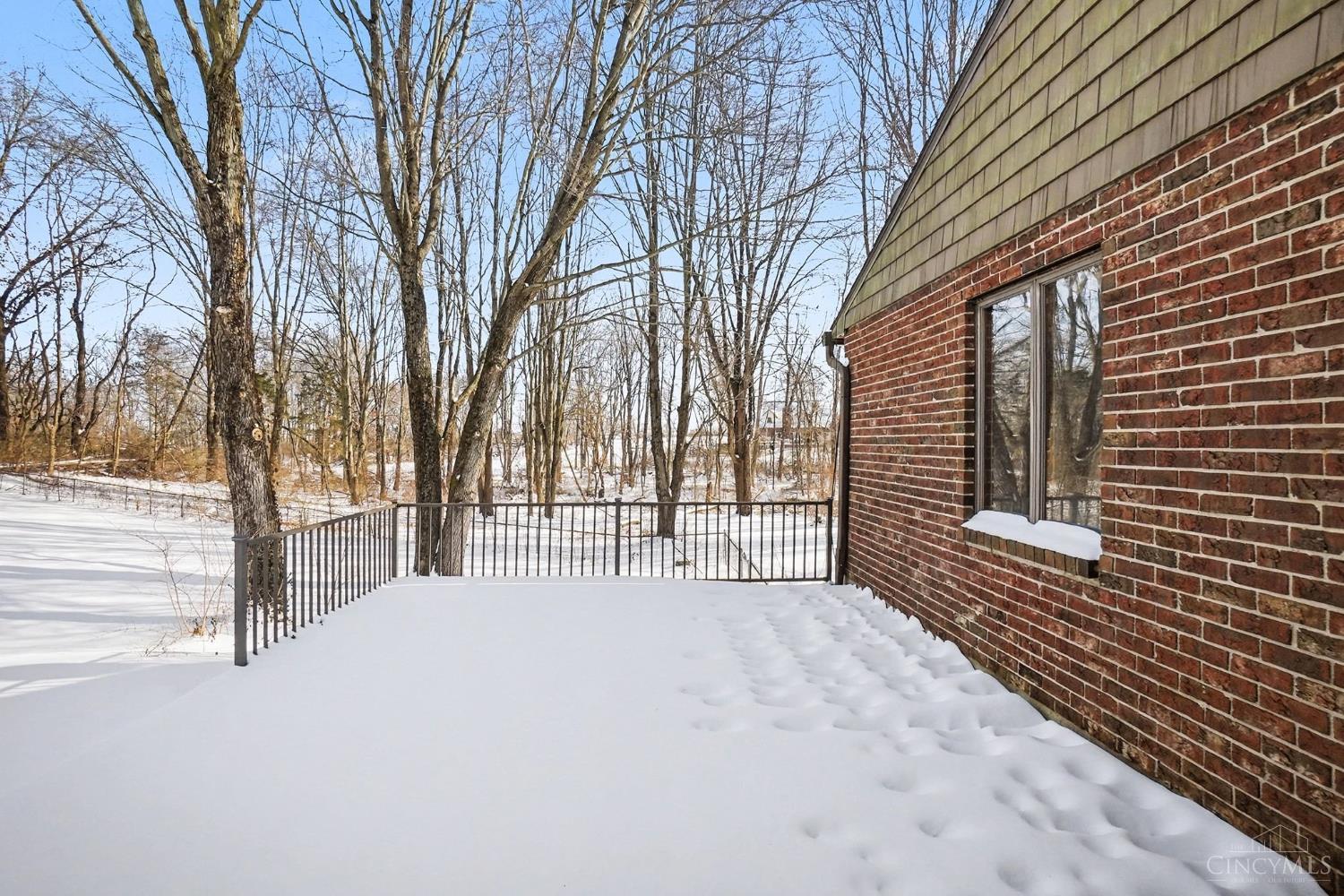 208 Irvin Road Blanchester, OH 45107 - Photo 28 of 40 Gallery Image 28