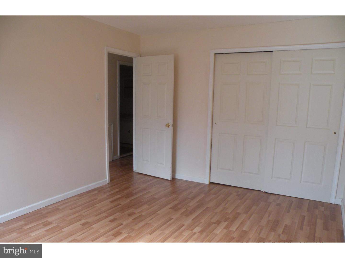 9479 Woodbridge Road Philadelphia, PA 19114 - Photo 3 of 13 Unit #1