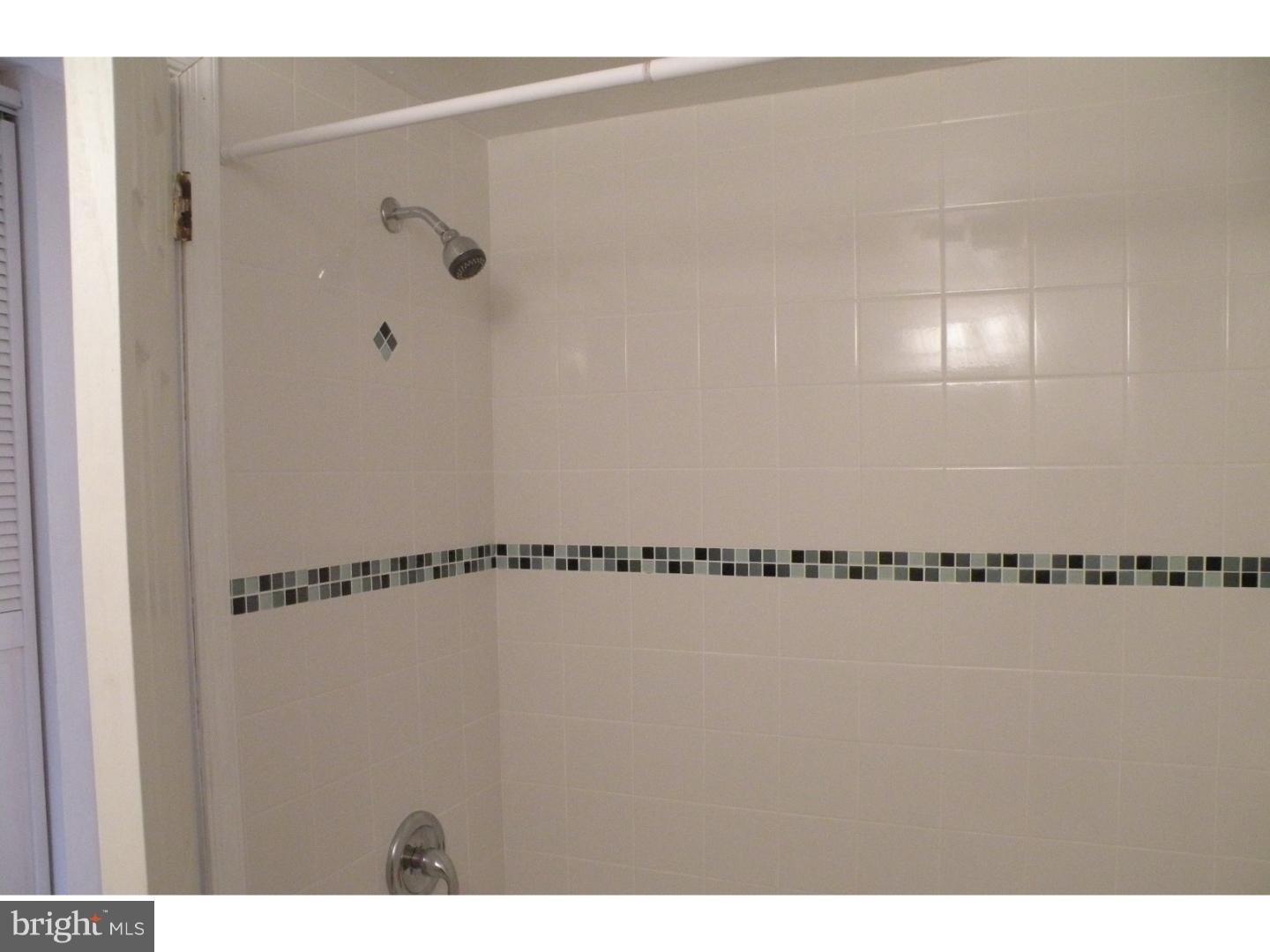 9479 Woodbridge Road Philadelphia, PA 19114 - Photo 4 of 13 Unit #1
