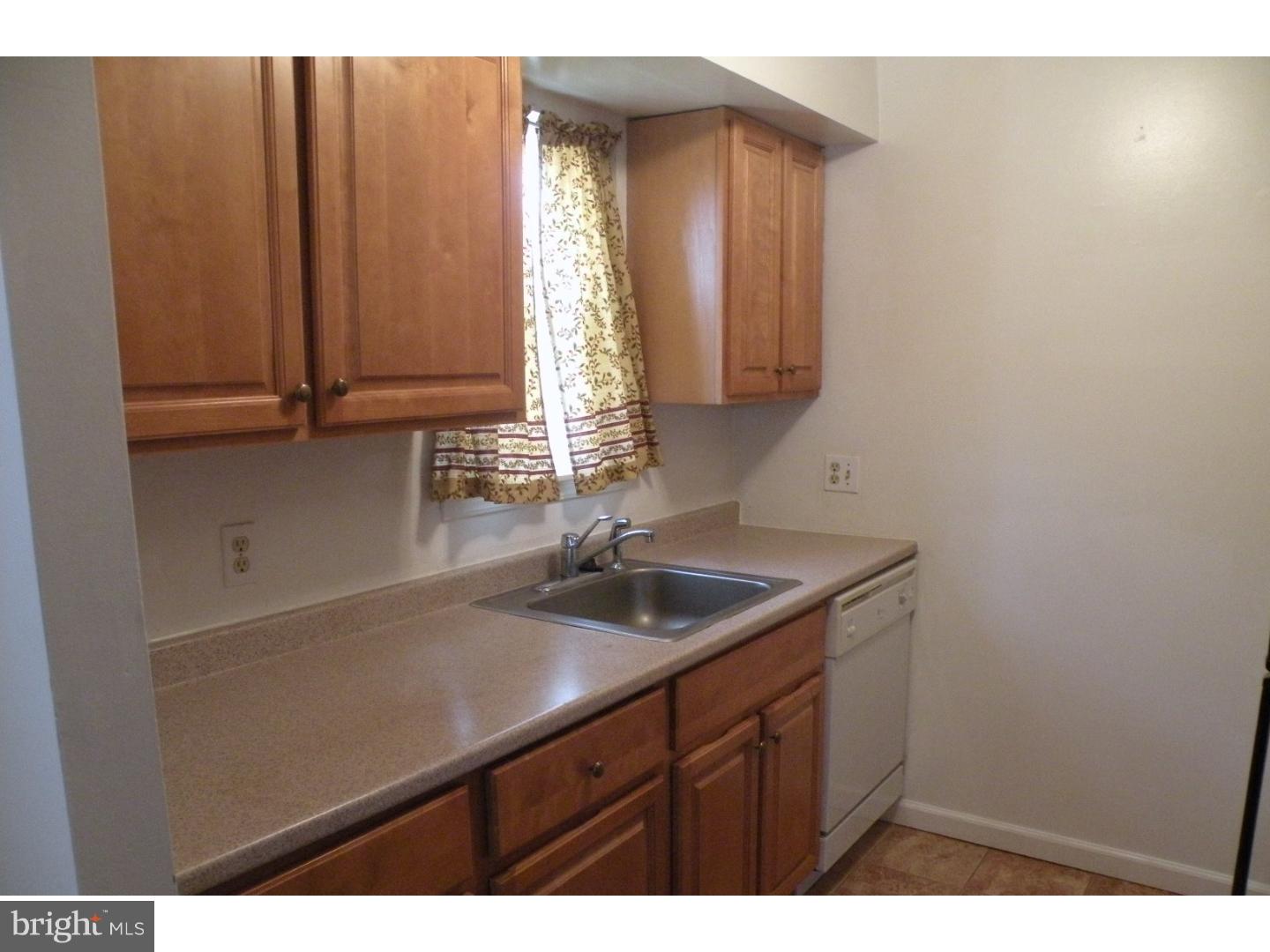9479 Woodbridge Road Philadelphia, PA 19114 - Photo 6 of 13 Unit #1