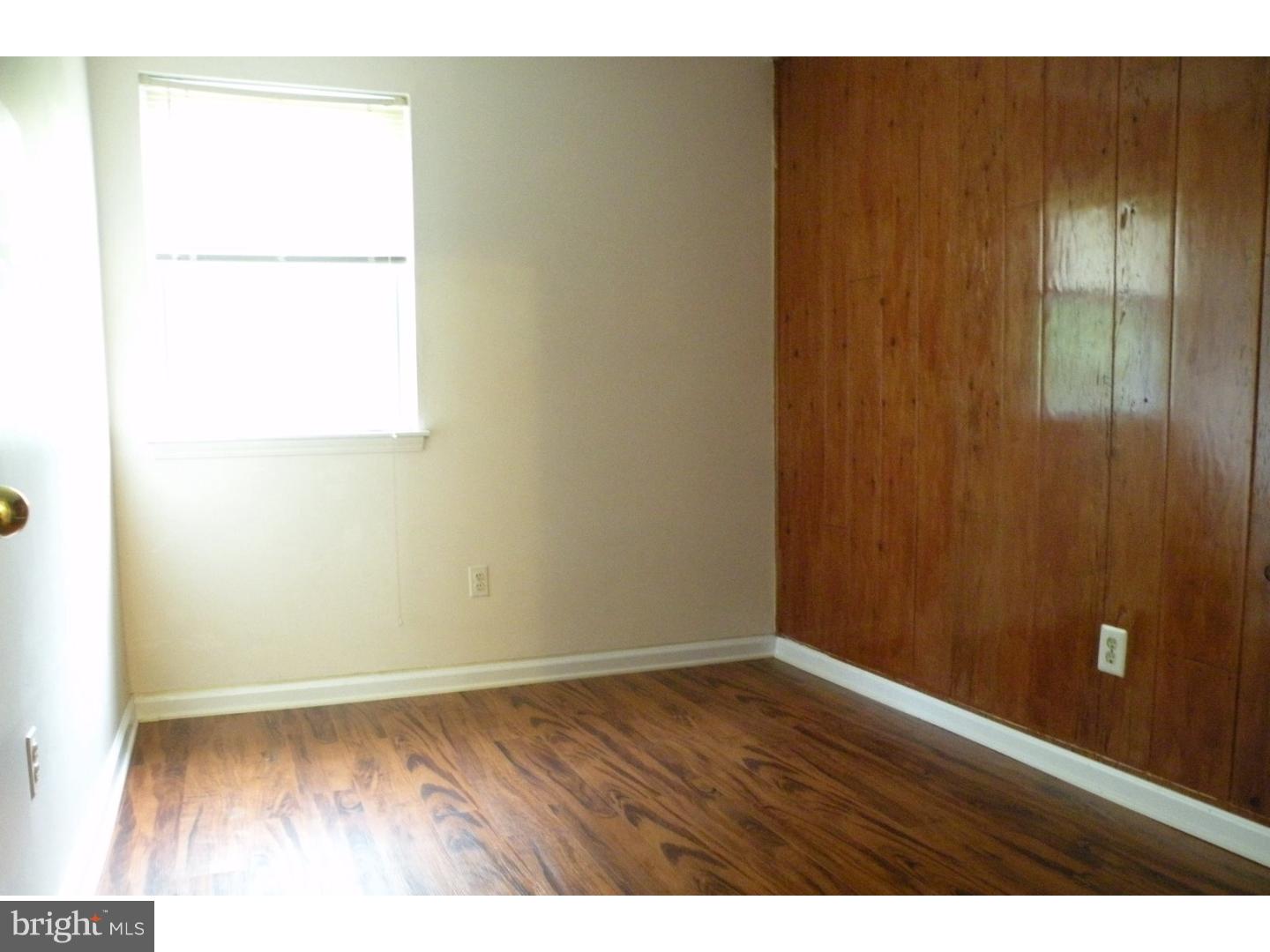 9479 Woodbridge Road Philadelphia, PA 19114 - Photo 10 of 13 Unit #2