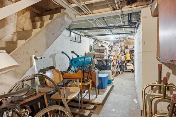 $506,000 | 2031 East Washington Avenue, Madison, WI 53704