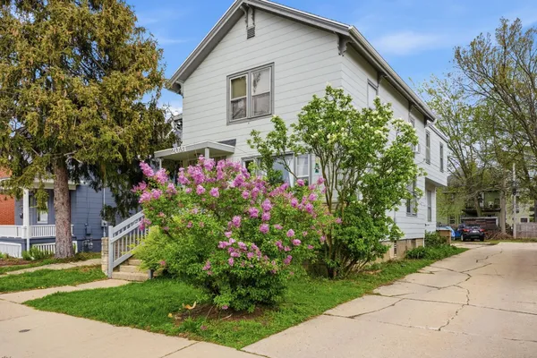 $506,000 | 2031 East Washington Avenue, Madison, WI 53704