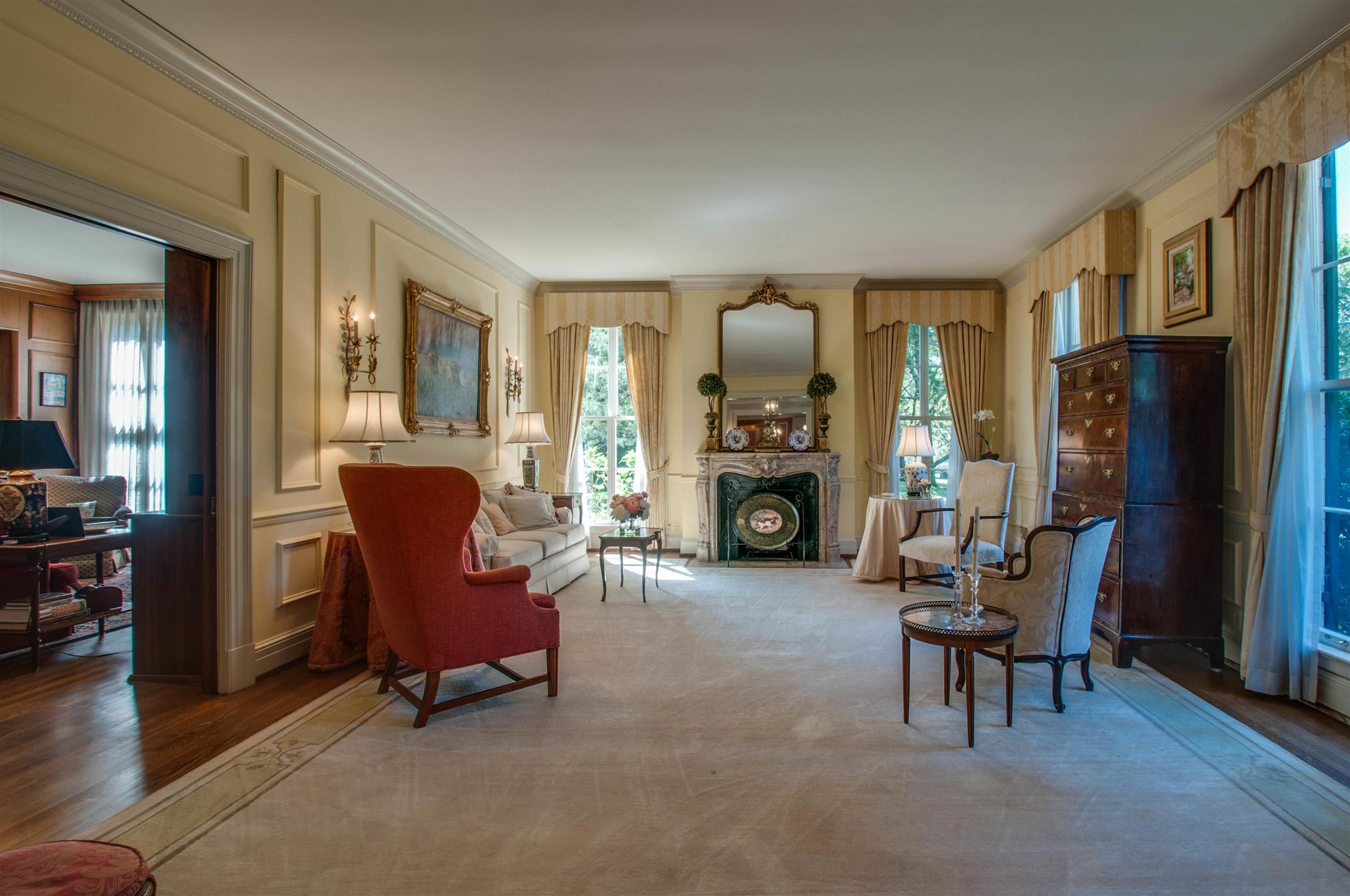 4727 Post Road Nashville, TN 37205 - Photo 7 of 28 a living room with furniture and a fireplace