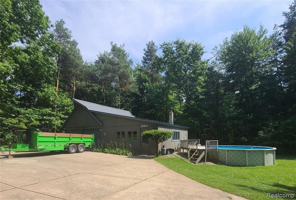 3584 Herd Road Metamora, MI 48455 - Photo 8 of 50