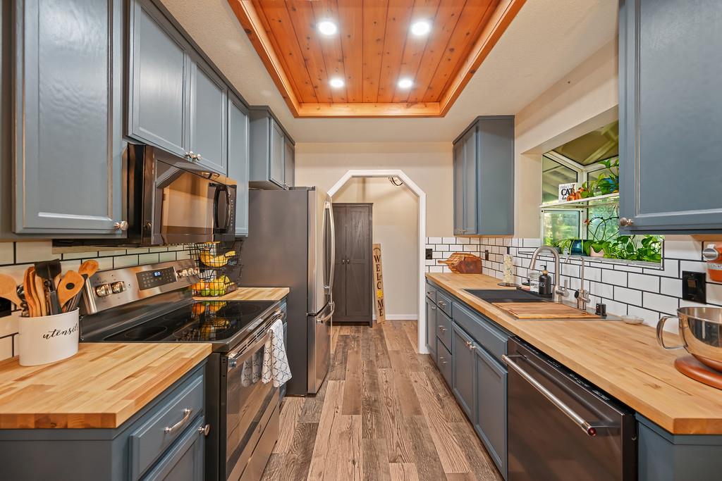 3644 Gold Ridge Trail Pollock Pines, CA 95726 - Photo 55 of 97