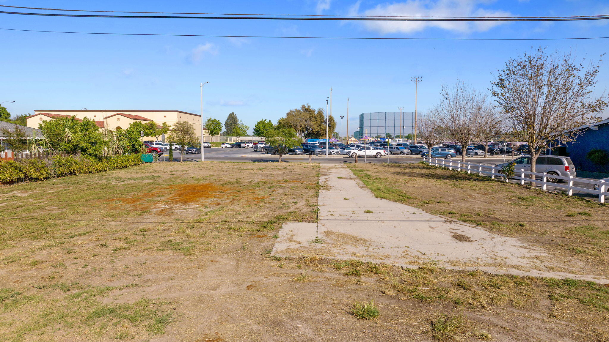 271 South Lemoore Avenue Lemoore, CA 93245 - Photo 5 of 16 5-web-or-mls-DJI_20260318161448_0631_D