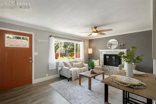 $380,000 | 2524 1/2 East Willamette Avenue, Colorado Springs, CO 80909