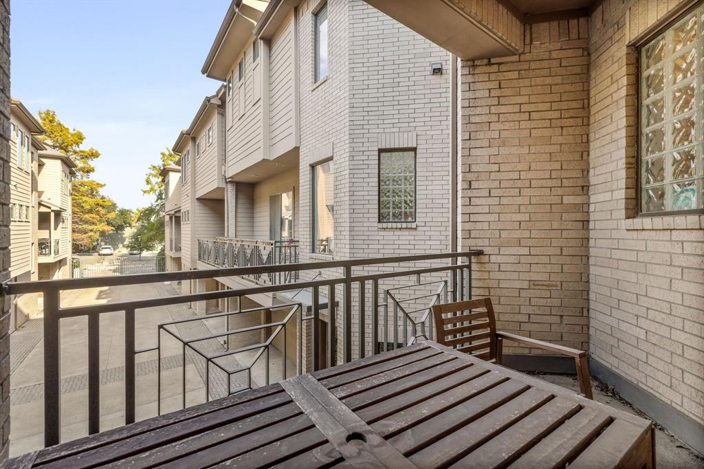 4023 Rawlins Street, Unit 105 Dallas, TX 75219 - Photo 19 of 37