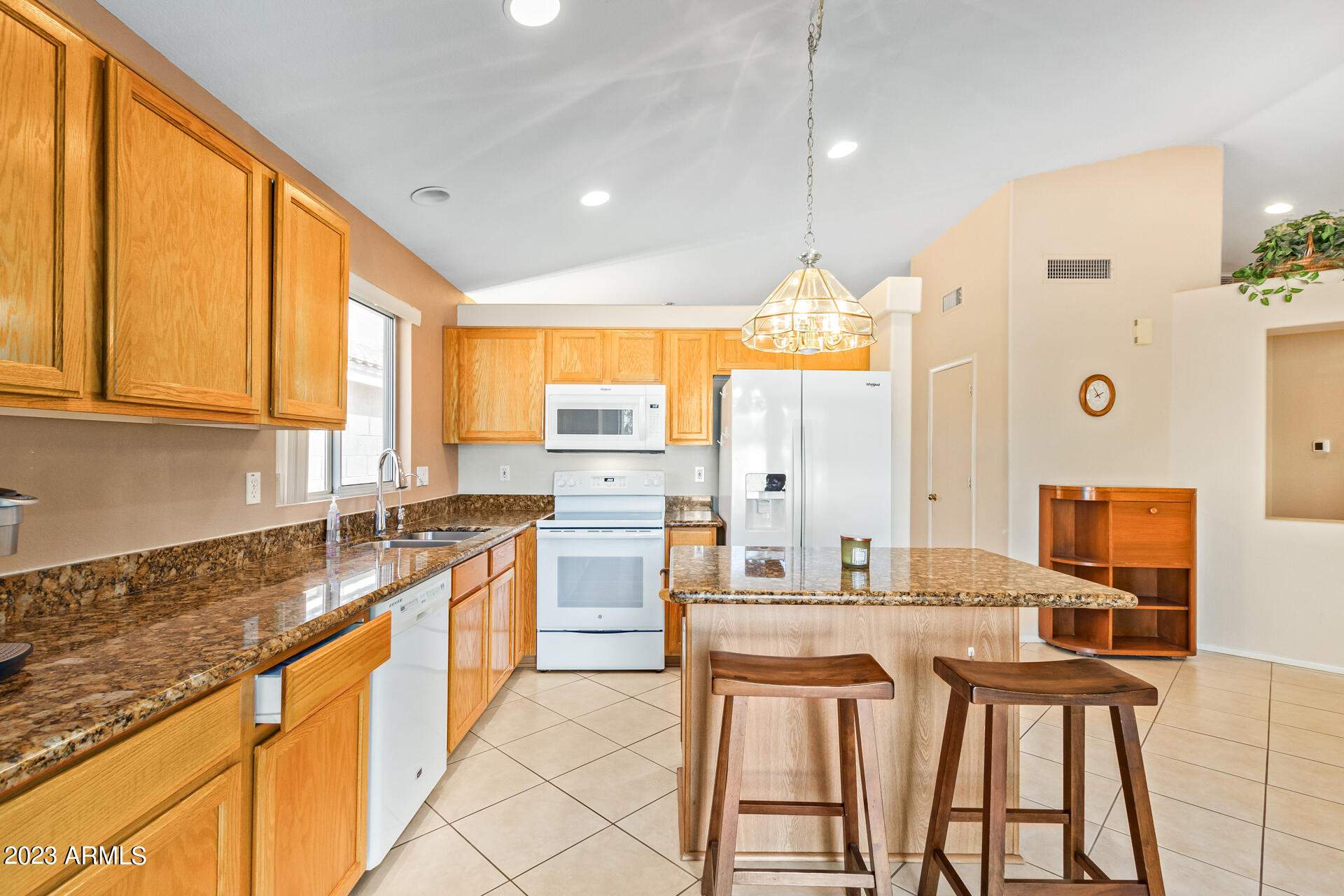 4144 West Bloomfield Road Phoenix, AZ 85029 - Photo 11 of 31 12 - Bloomfield