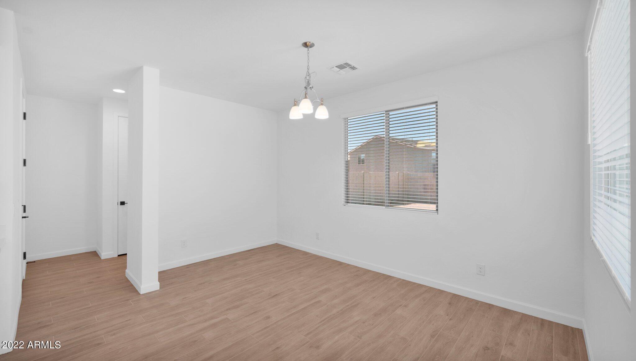 13407 West Rowel Road Peoria, AZ 85383 - Photo 27 of 52 Dining Room