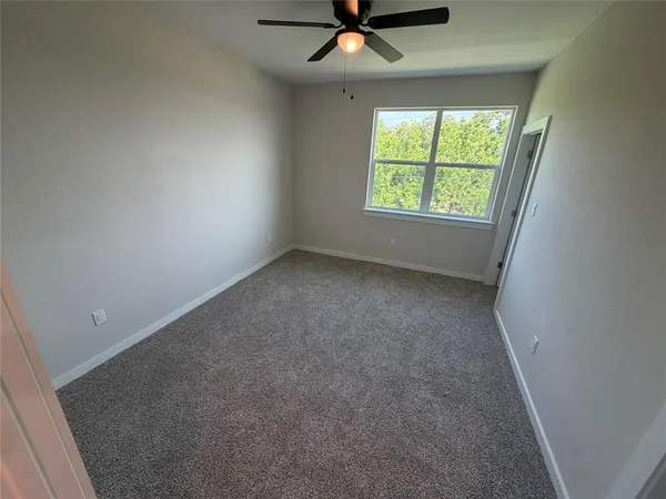 $2,400 | 569 Galt, Stephenville, TX 76401