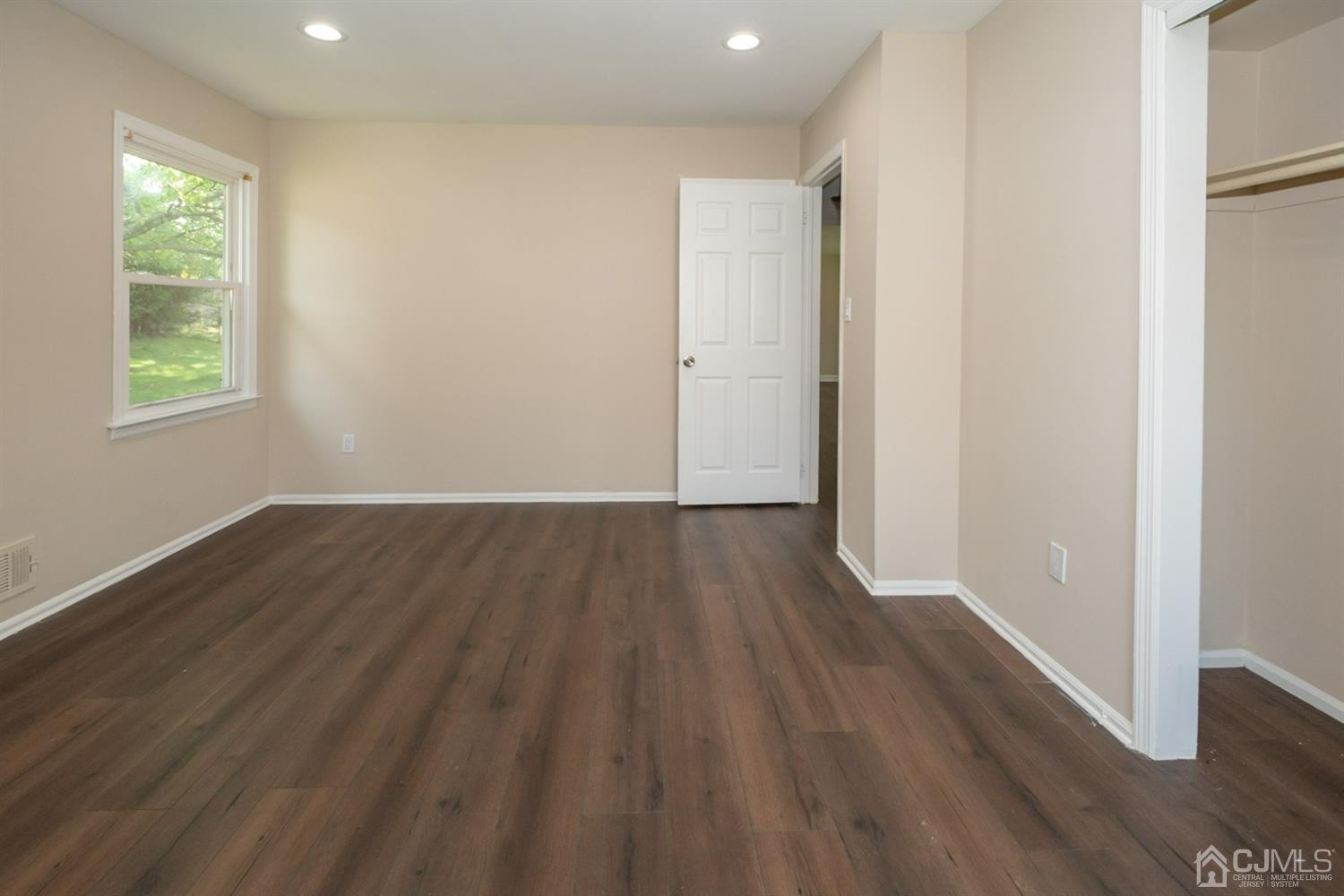 16 Roxy Avenue Edison, NJ 08820 - Photo 20 of 31 Bedroom 2