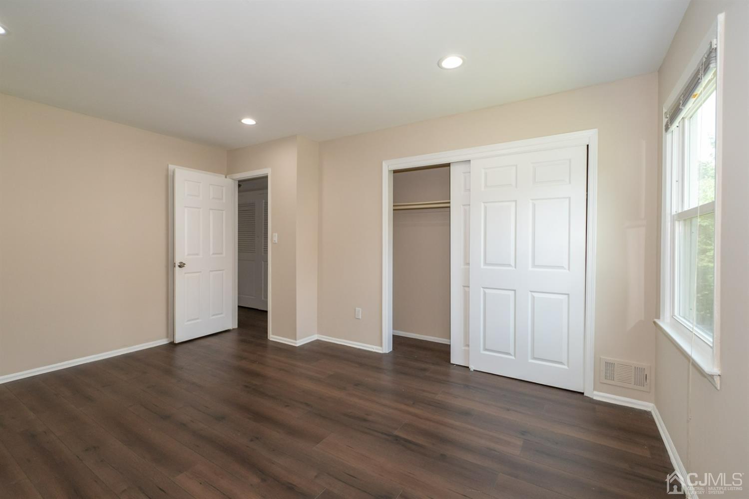 16 Roxy Avenue Edison, NJ 08820 - Photo 21 of 31 Bedroom 2