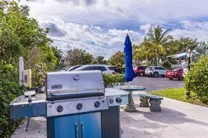 $209,000 | 2541 Northeast 11th Street, Unit 101, Pompano Beach, FL 33062