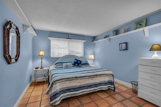 $209,000 | 2541 Northeast 11th Street, Unit 101, Pompano Beach, FL 33062