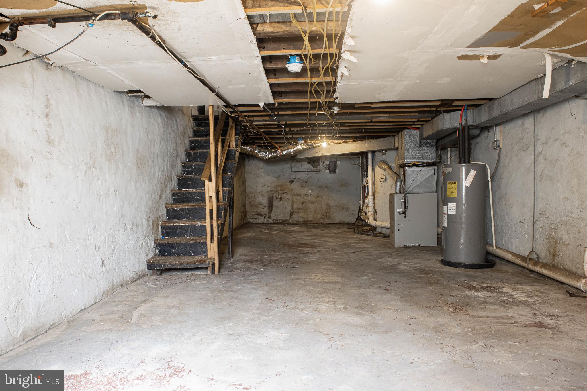 2137 Mifflin Street Philadelphia, PA 19145 - Photo 16 of 21 a view of an empty room