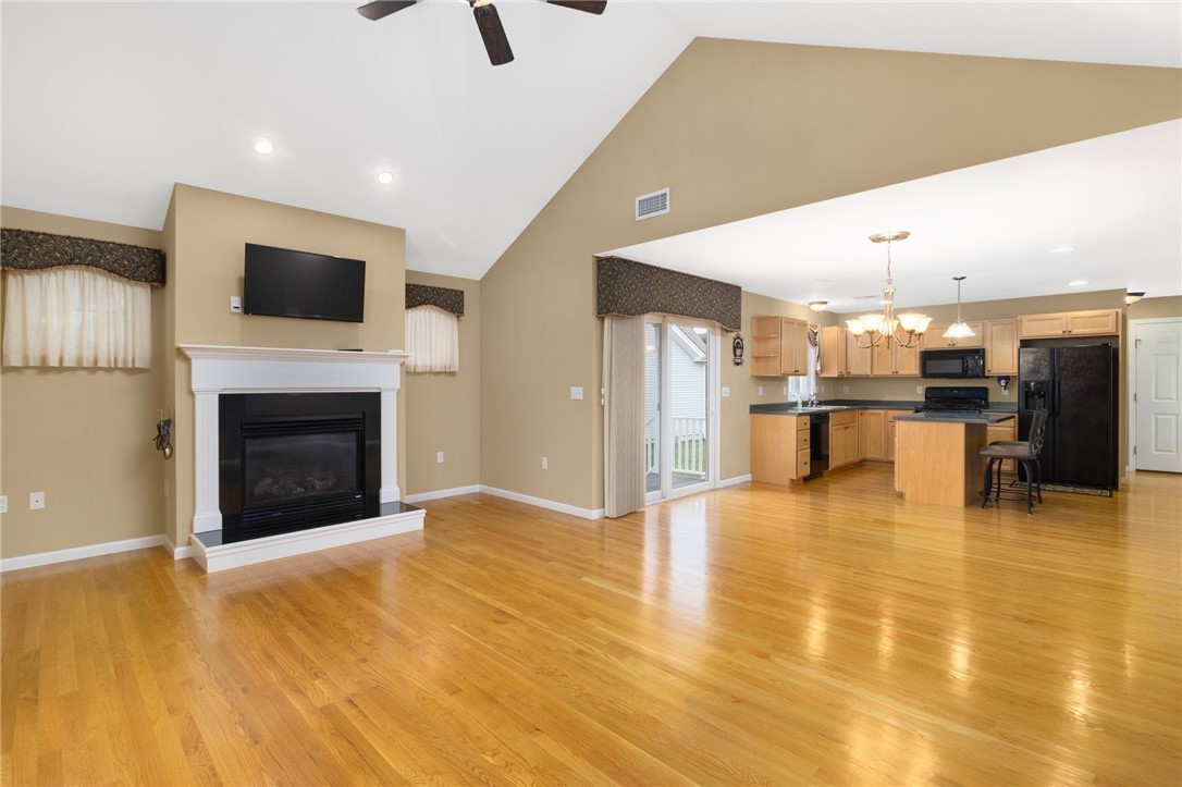 500 Mendon Road, Unit 112 Cumberland, RI 02864 - Photo 5 of 38