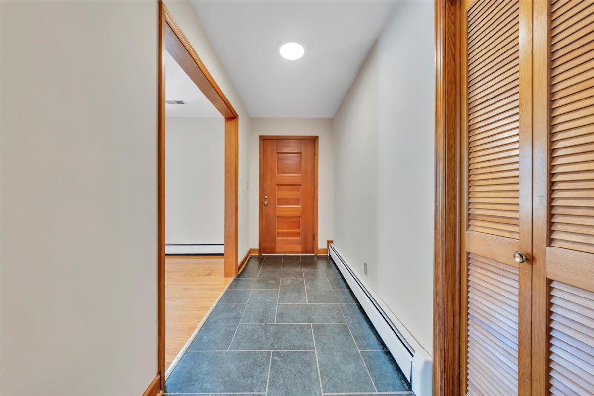 830 Dexter Road Roanoke, VA 24019 - Photo 3 of 48 02-MIB07119