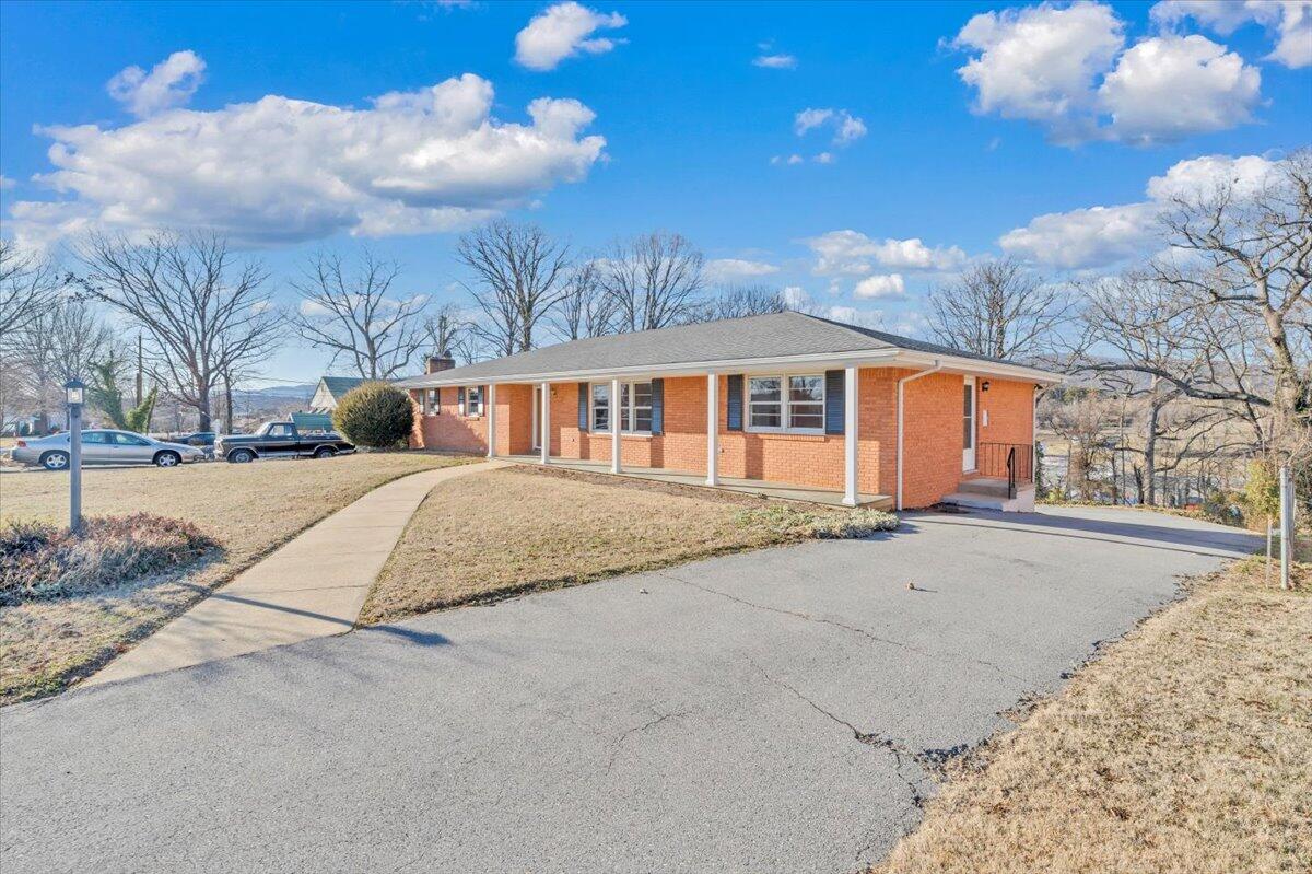 830 Dexter Road Roanoke, VA 24019 - Photo 48 of 48 48-MIB07278