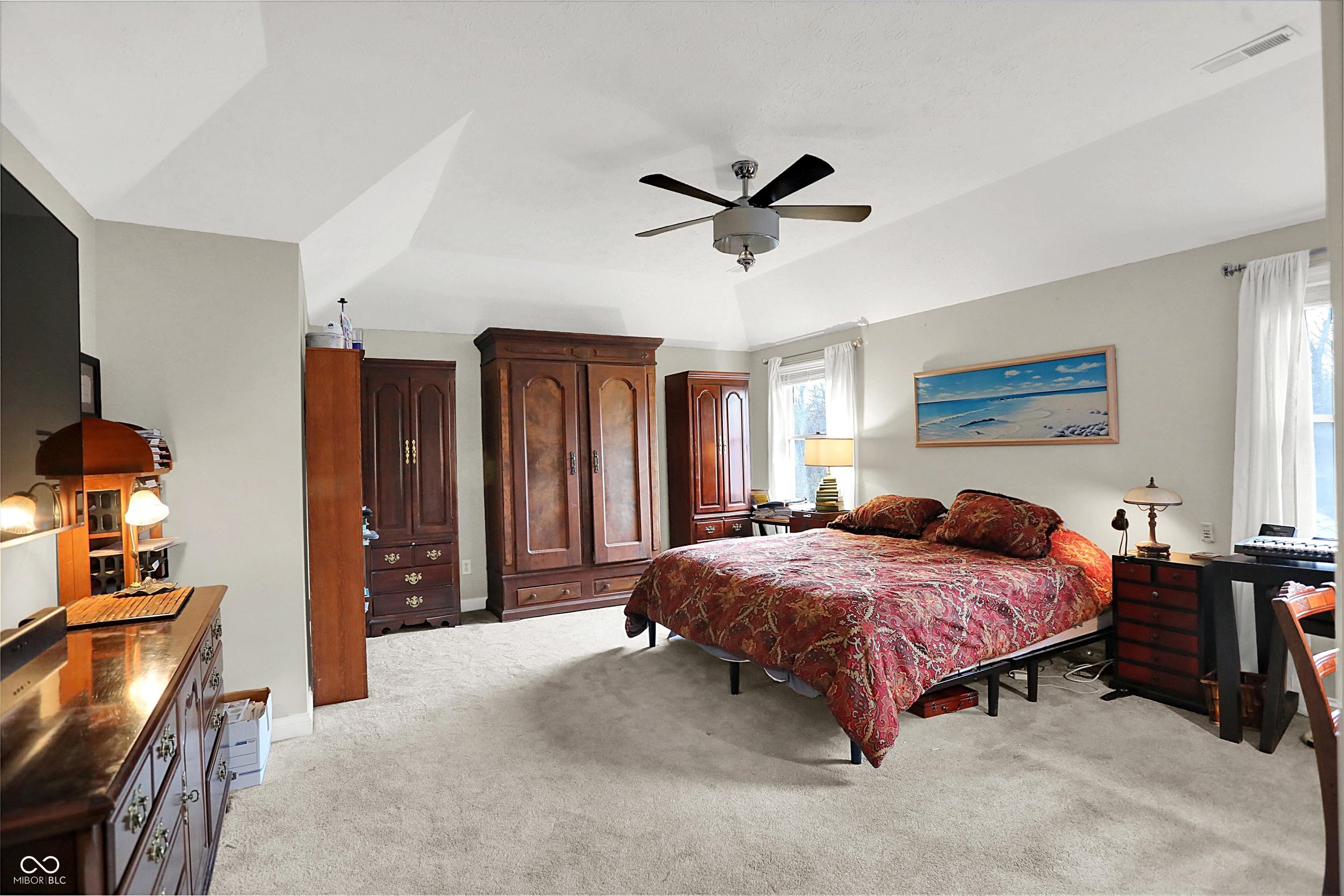 9986 Springstone Road Fishers, IN 46055 - Photo 12 of 32