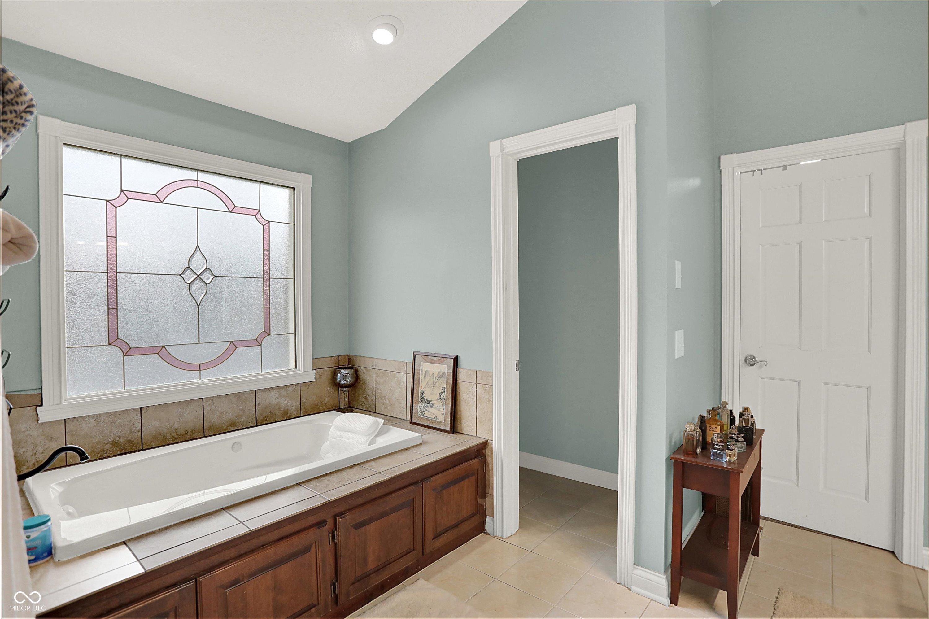 9986 Springstone Road Fishers, IN 46055 - Photo 15 of 32