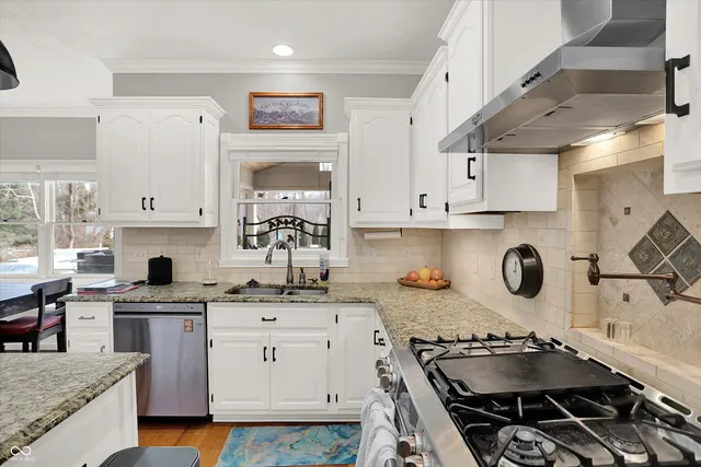 $975,000 | 9986 Springstone Road, Fishers, IN 46055