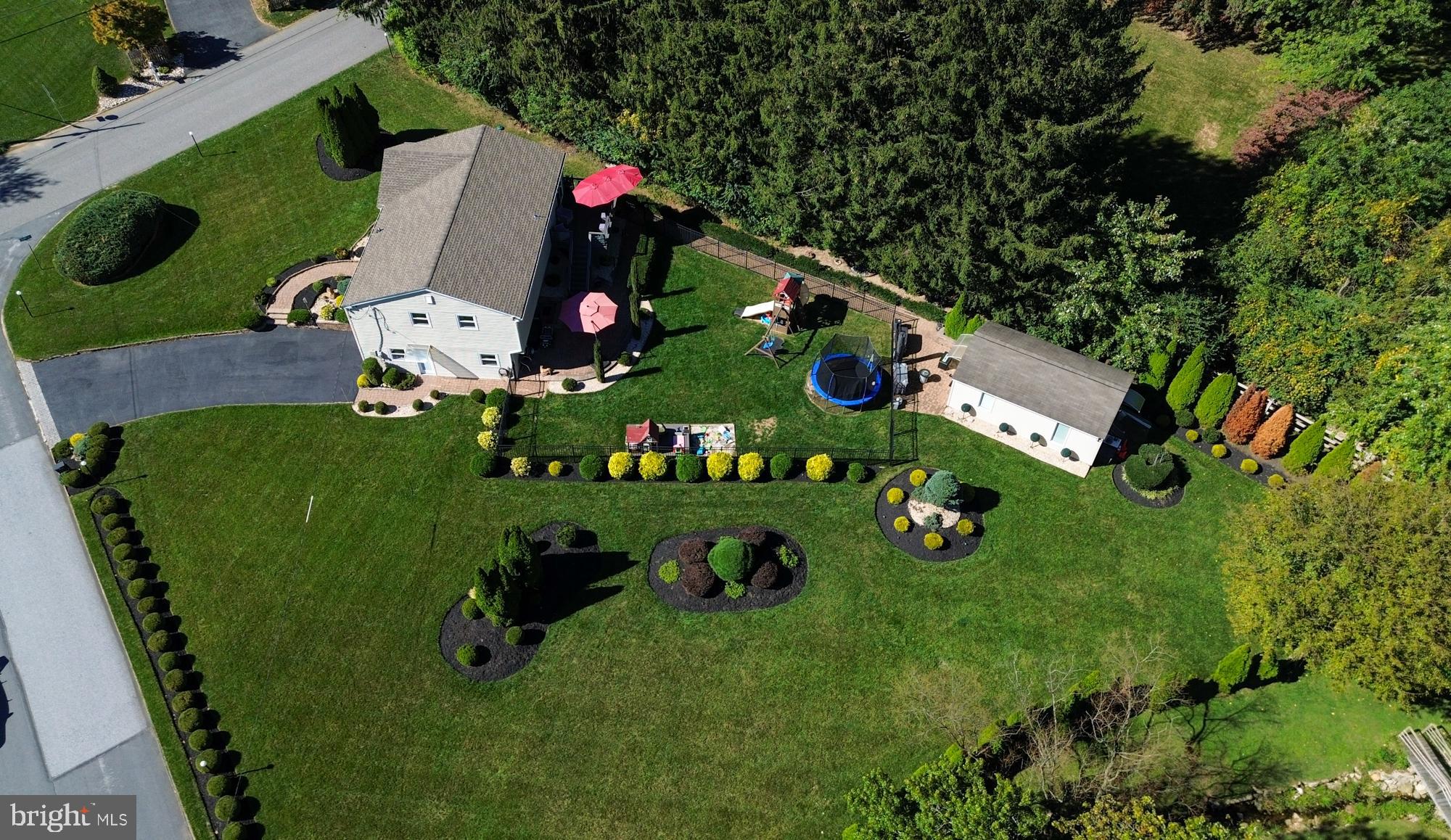 109 Glendale Road Exton, PA 19341 - Photo 4 of 38