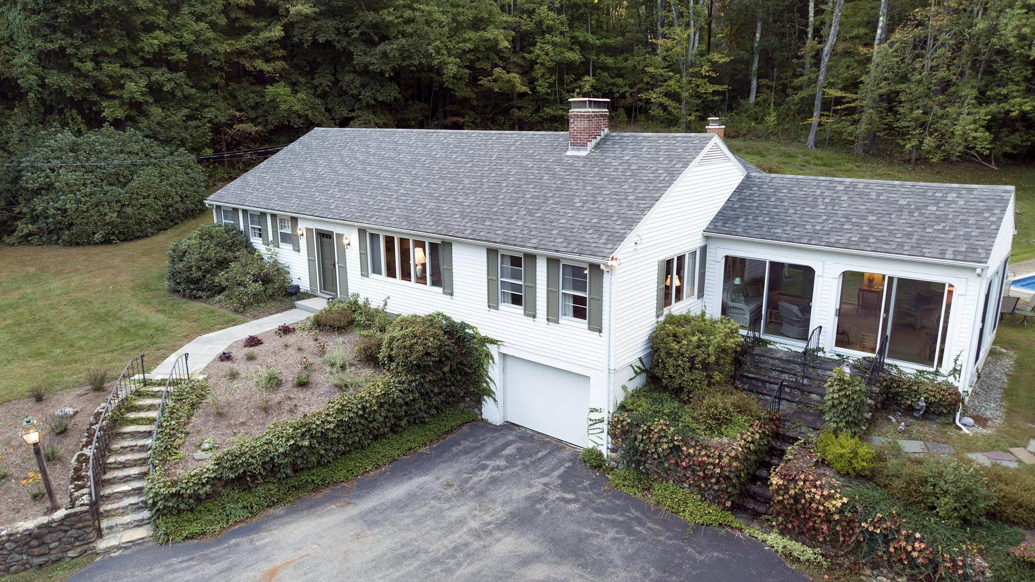 284 Main Street Jaffrey, NH 03452 - Photo 1 of 32 Gallery Image 1