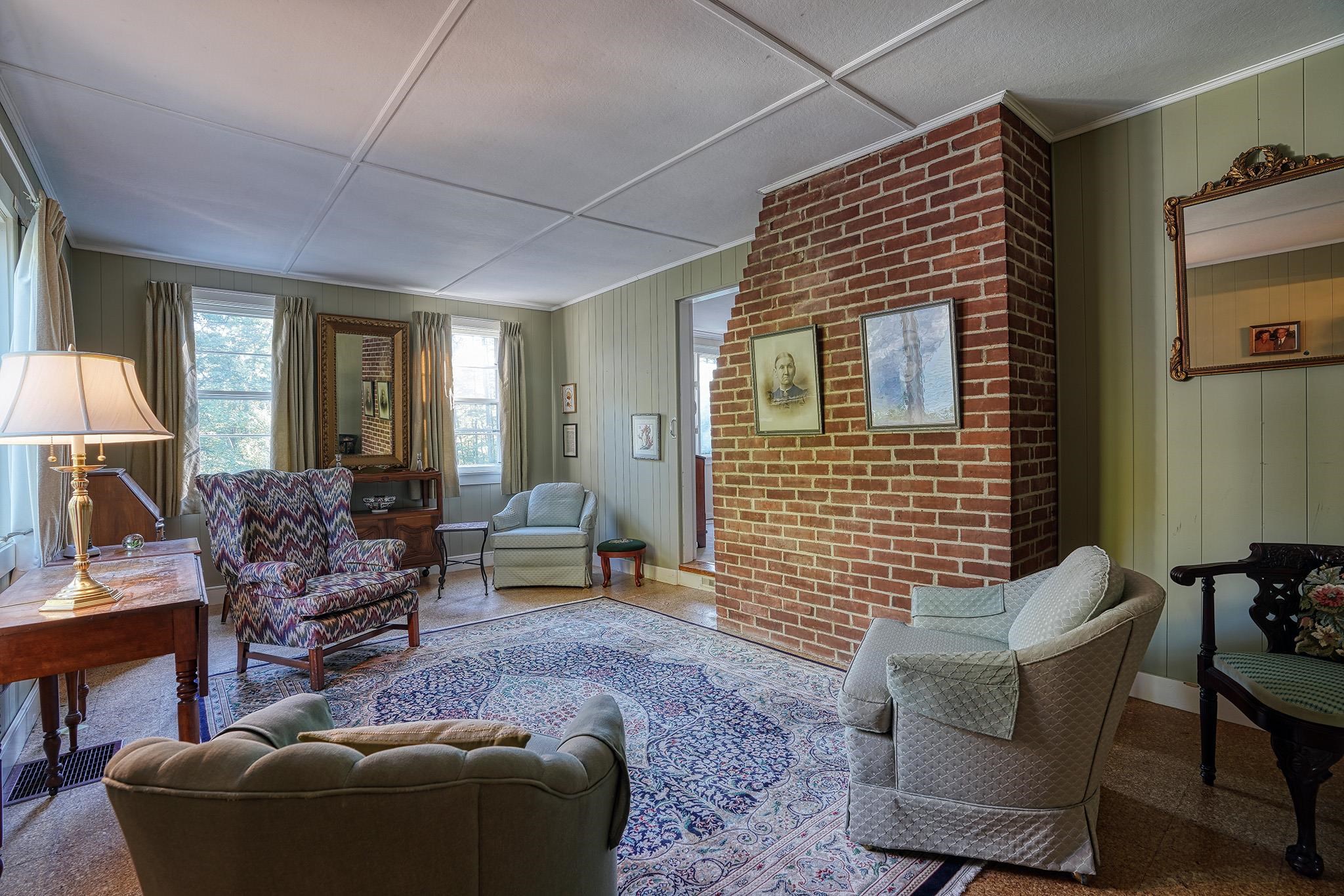 284 Main Street Jaffrey, NH 03452 - Photo 12 of 32 Gallery Image 12