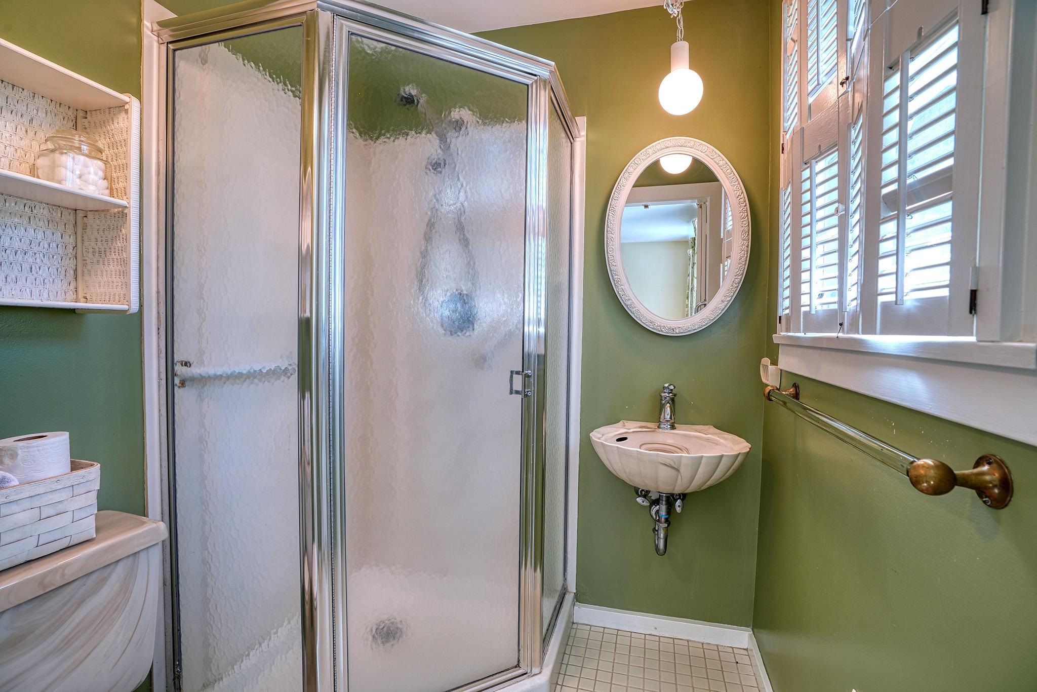 284 Main Street Jaffrey, NH 03452 - Photo 19 of 32 Gallery Image 19