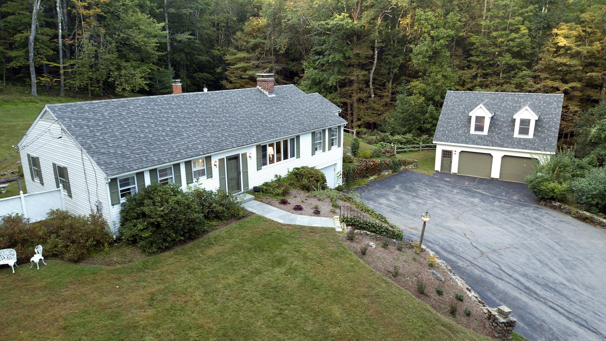 284 Main Street Jaffrey, NH 03452 - Photo 4 of 32 Gallery Image 4