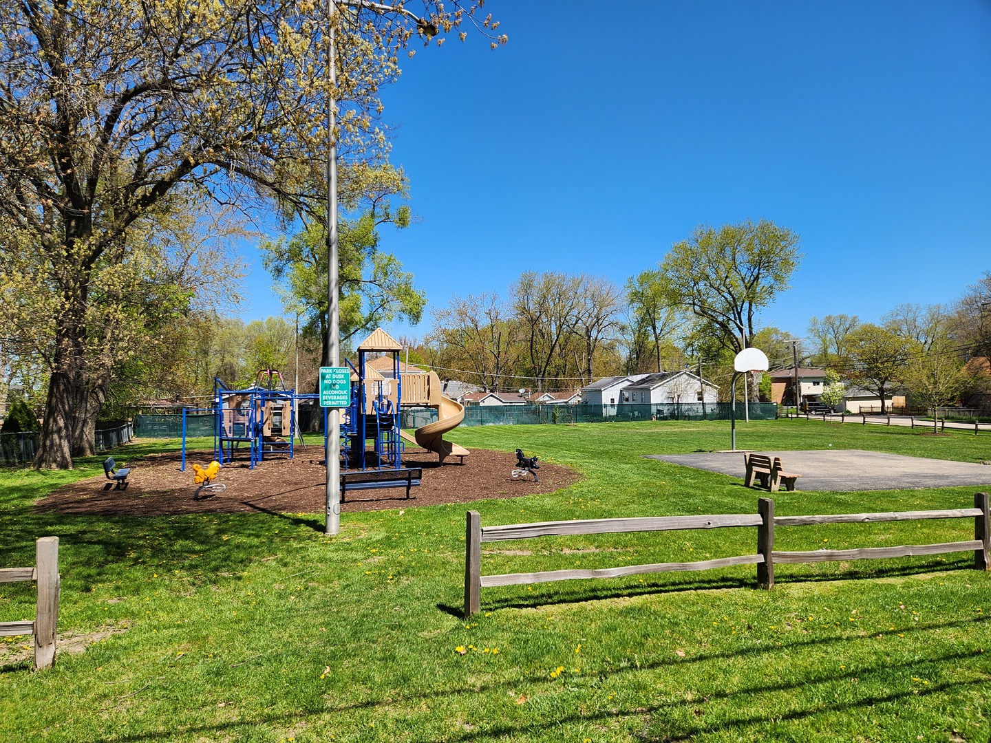 119 Eagle Point Road Fox Lake, IL 60020 - Photo 26 of 29 a view of a park with benches